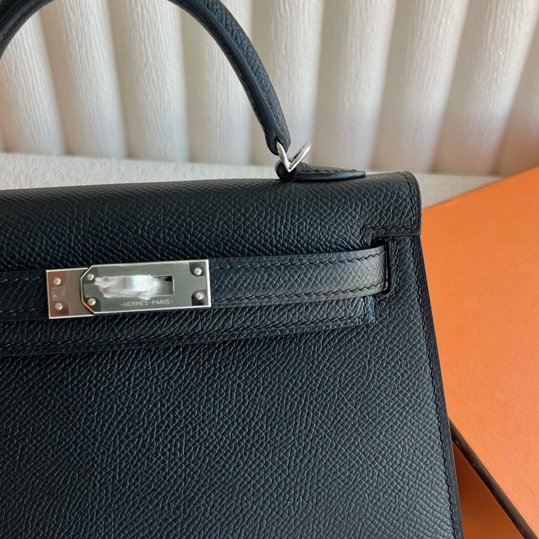 愛馬仕女包價格與圖 Hermès Kelly Mini Sellier 19cm Epsom Leather 顏色黑色 銀色五金