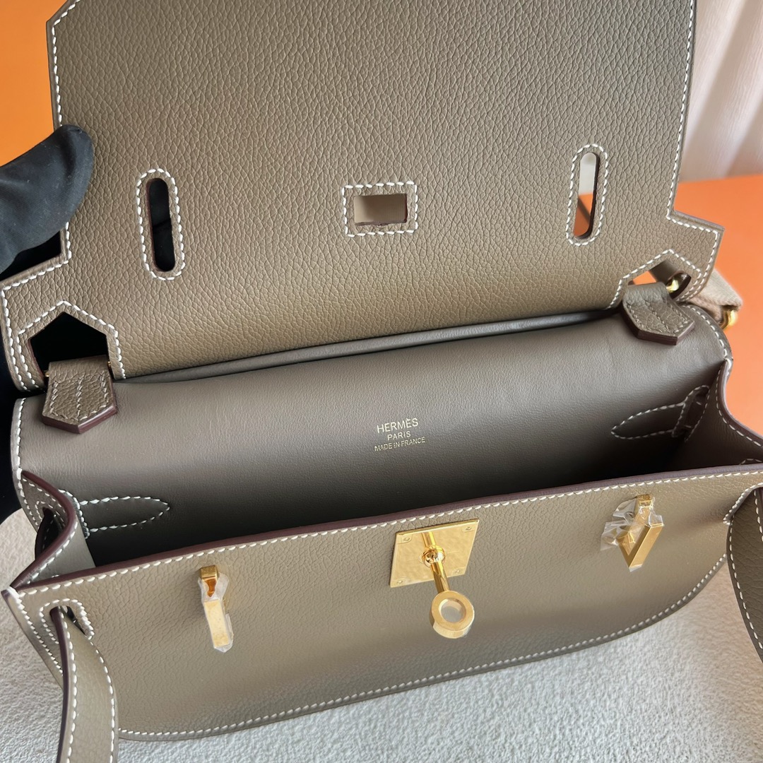 愛馬仕吉普賽包包圖片Hermès Jypssiere Mini Evercolor 顏色Etoupe大象灰金色五金
