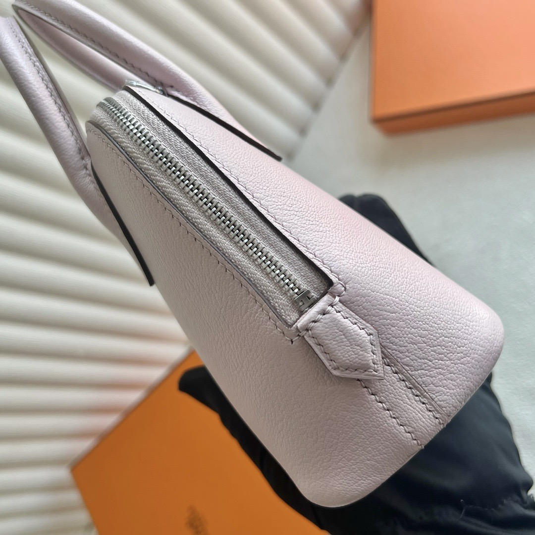 愛馬仕迷你保齡球包Hermès Mini Bolide 20山羊皮顏色M7 Rose Darling戀愛粉銀色五金