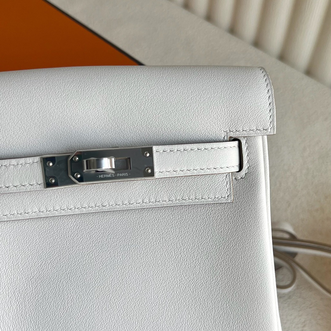 愛馬仕小背包多少錢價格Hermès Kelly Jump Swift M4 Gris Pale奶灰色銀色五金