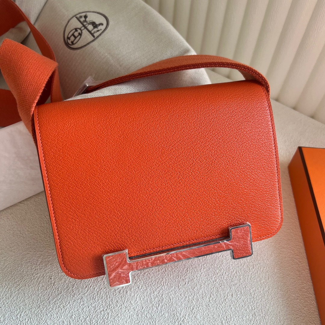 愛馬仕木屐包多少錢一隻Hermès Geta 20cm 山羊皮顏色9J Feu火焰橙 銀色五金