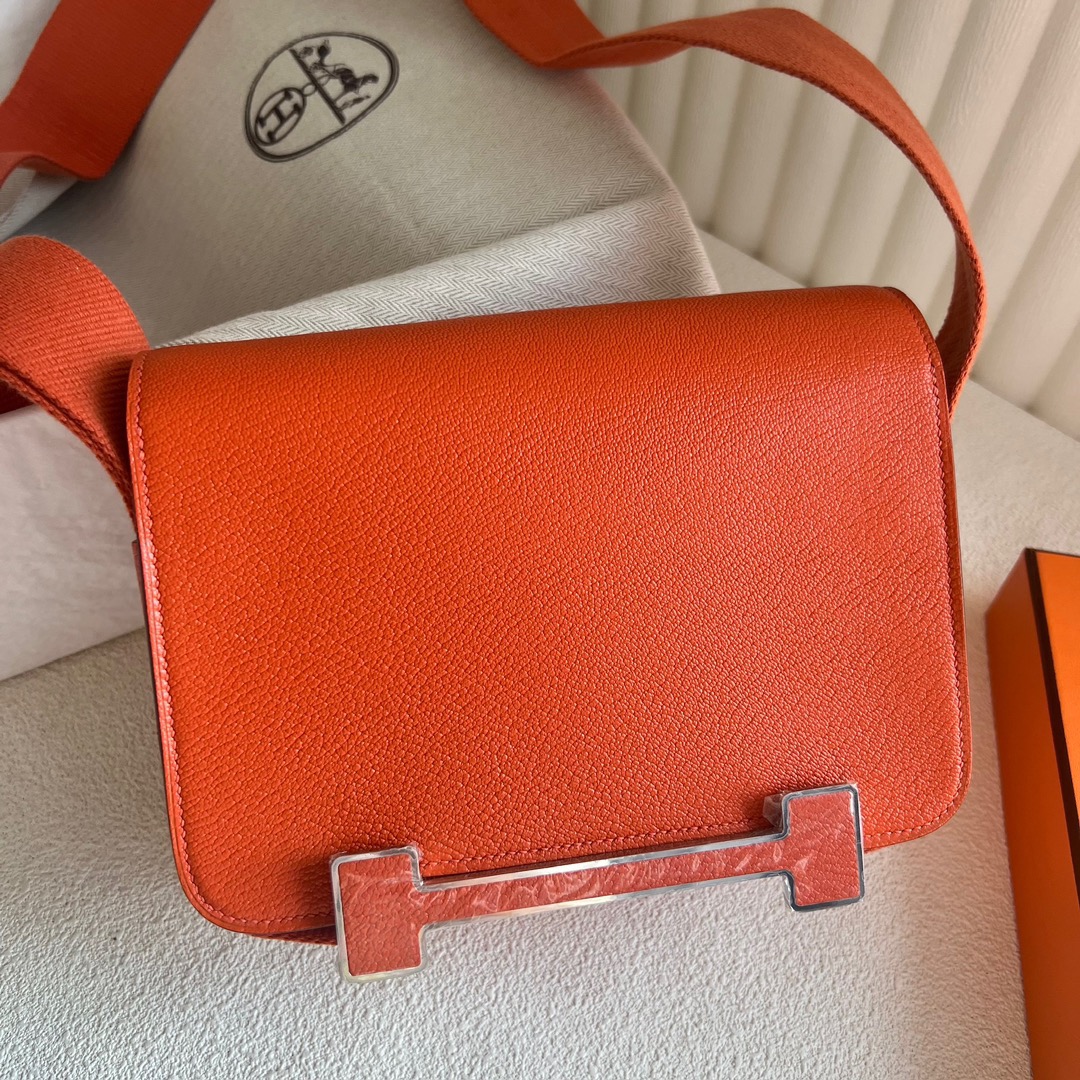 愛馬仕木屐包多少錢一隻Hermès Geta 20cm 山羊皮顏色9J Feu火焰橙 銀色五金