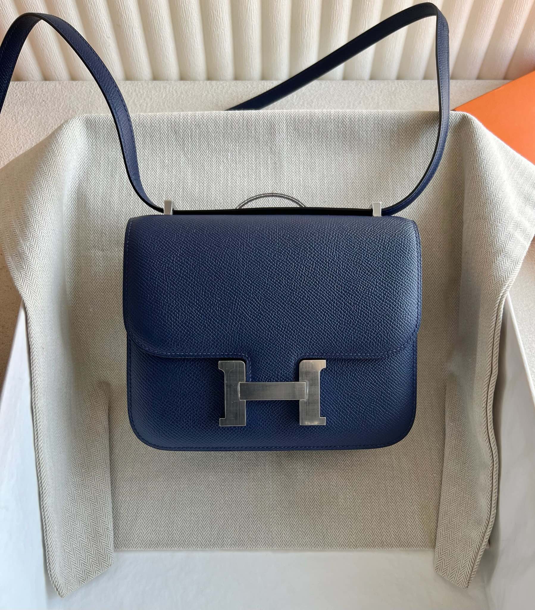 愛馬仕康康空姐包 Hermès Constance 18 Epsom Leather顏色 CK75 Bleu Sapphire寶石藍銀色五金
