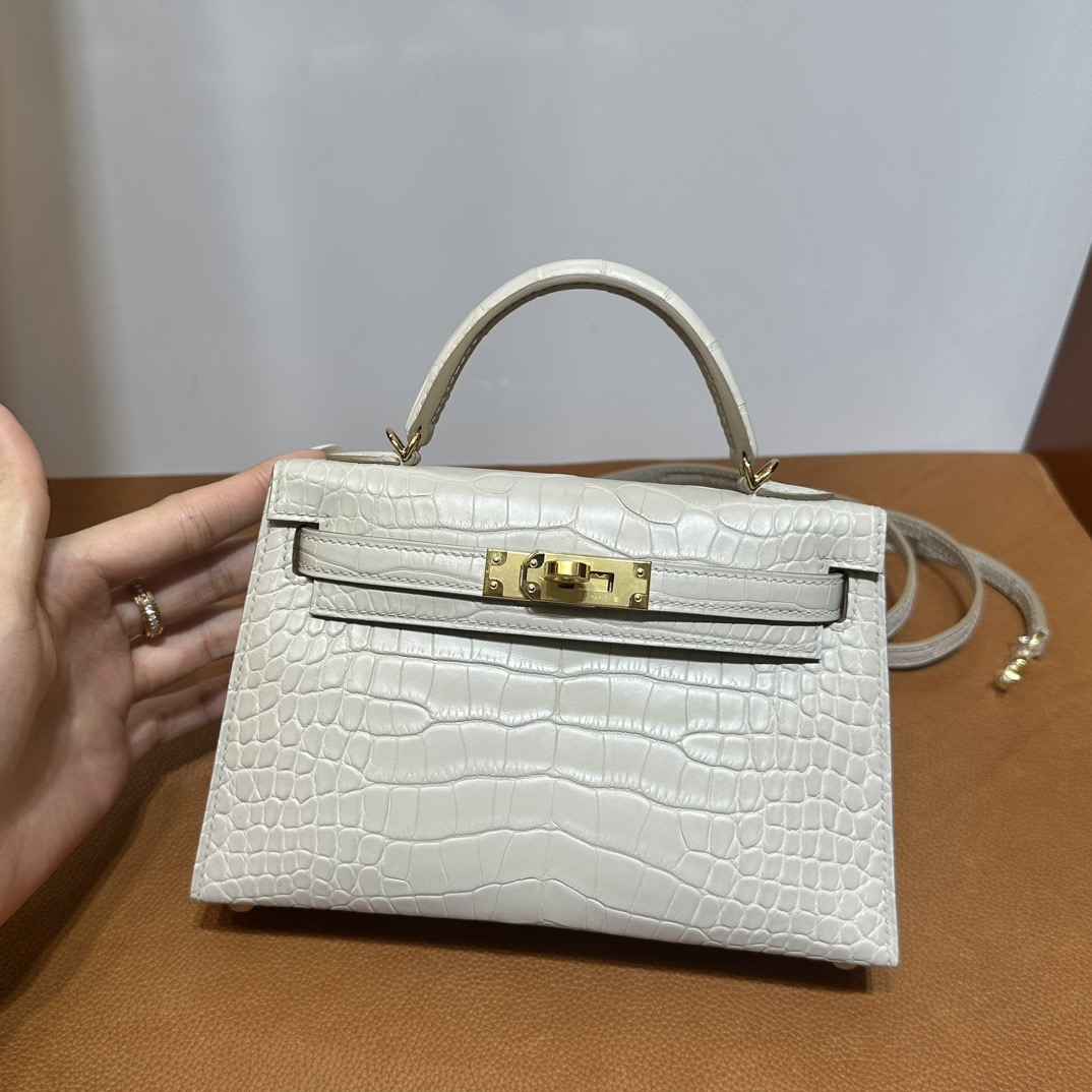 愛馬仕凱莉迷你二代19尺寸價格Hermès Kelly Mini Sellier 霧面美洲鱷魚皮奶油白 金色五金