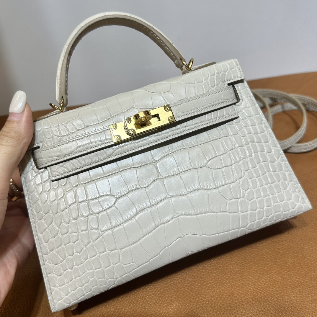 愛馬仕凱莉迷你二代19尺寸價格Hermès Kelly Mini Sellier 霧面美洲鱷魚皮奶油白 金色五金