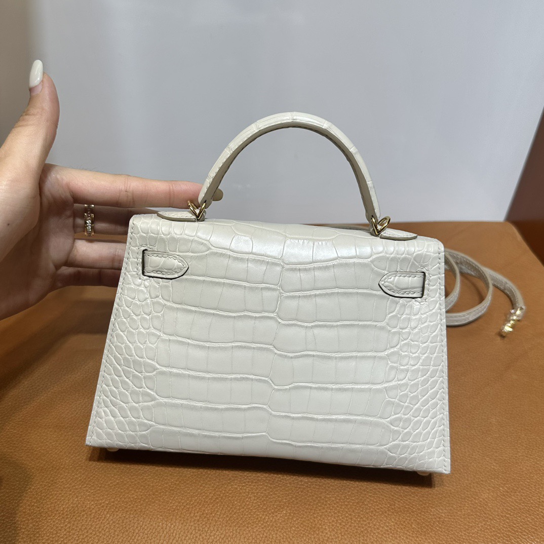 愛馬仕凱莉迷你二代19尺寸價格Hermès Kelly Mini Sellier 霧面美洲鱷魚皮奶油白 金色五金