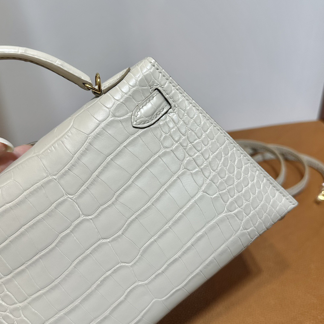 愛馬仕凱莉迷你二代19尺寸價格Hermès Kelly Mini Sellier 霧面美洲鱷魚皮奶油白 金色五金