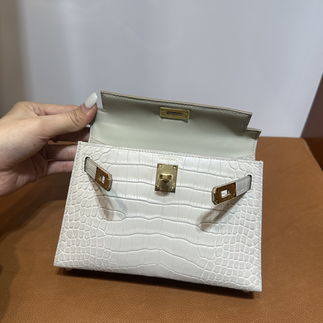 愛馬仕凱莉迷你二代19尺寸價格Hermès Kelly Mini Sellier 霧面美洲鱷魚皮奶油白 金色五金