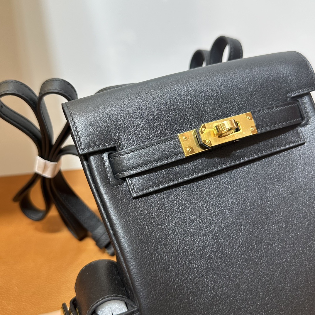 愛馬仕小背包多少錢Hermès Kelly Jump Swift Leather Nior 黑色金色五金