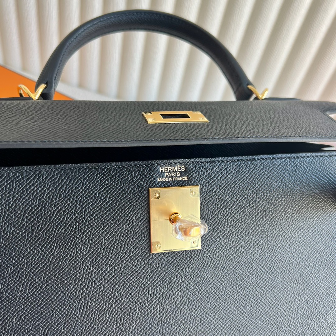 愛馬仕凱莉包28寸多少錢 Hermès Kelly 28 Epsom Noir 黑色 金色五金
