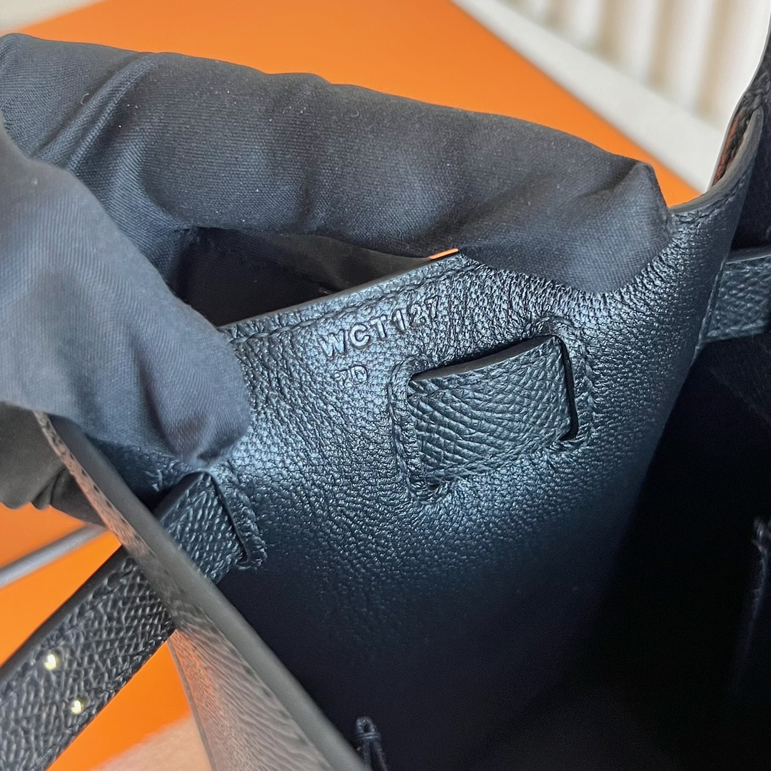 愛馬仕凱莉包28寸多少錢 Hermès Kelly 28 Epsom Noir 黑色 金色五金