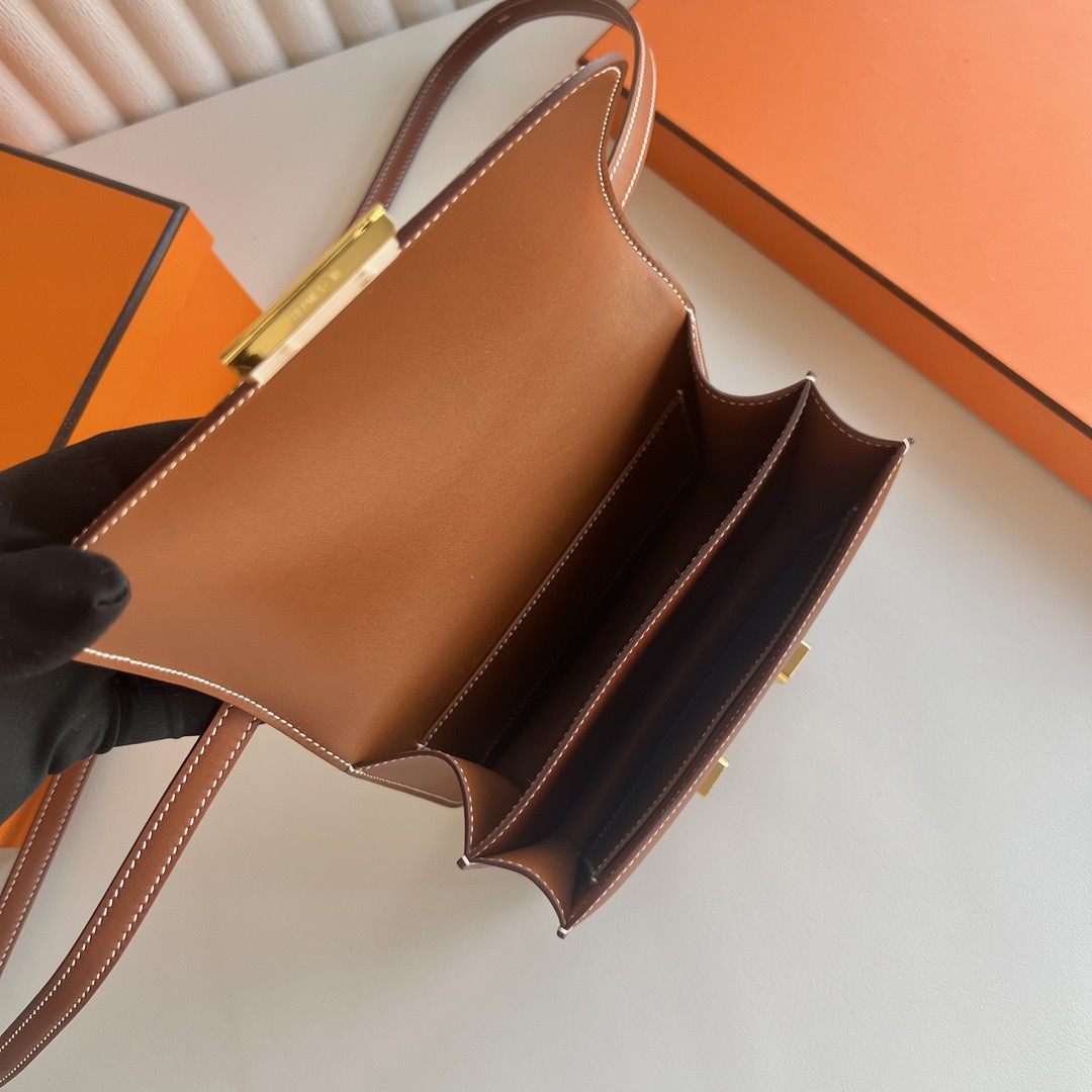 愛馬仕康康包價格排名 Hermès Constance 18 Barenia平紋馬鞍皮 Fauve黃褐色金色五金