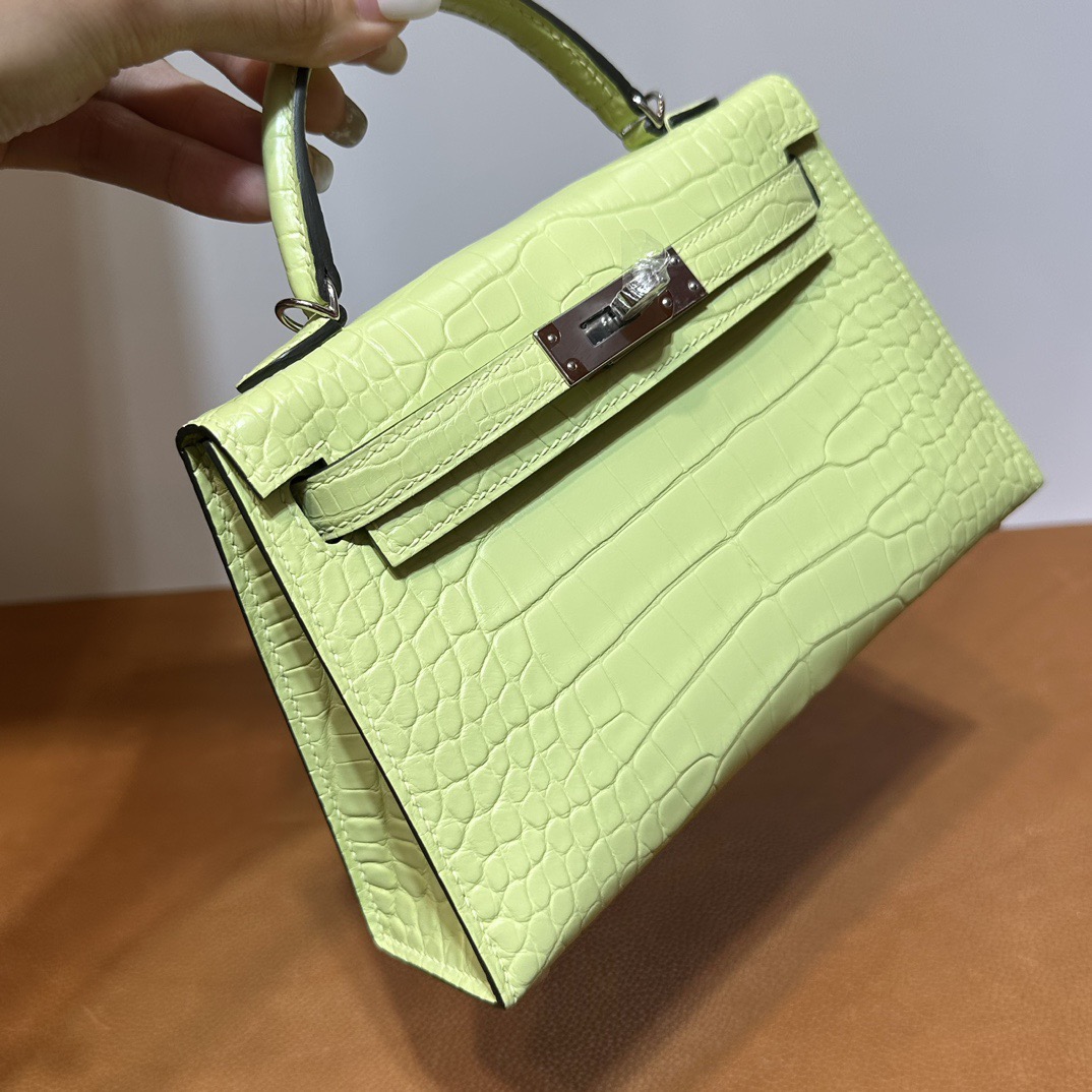 愛馬仕迷你凱莉2代多少錢 Hermès Kelly Mini Sellier 霧面美洲鱷魚皮 Lime 檸檬黃 嫩芽黃銀色五金