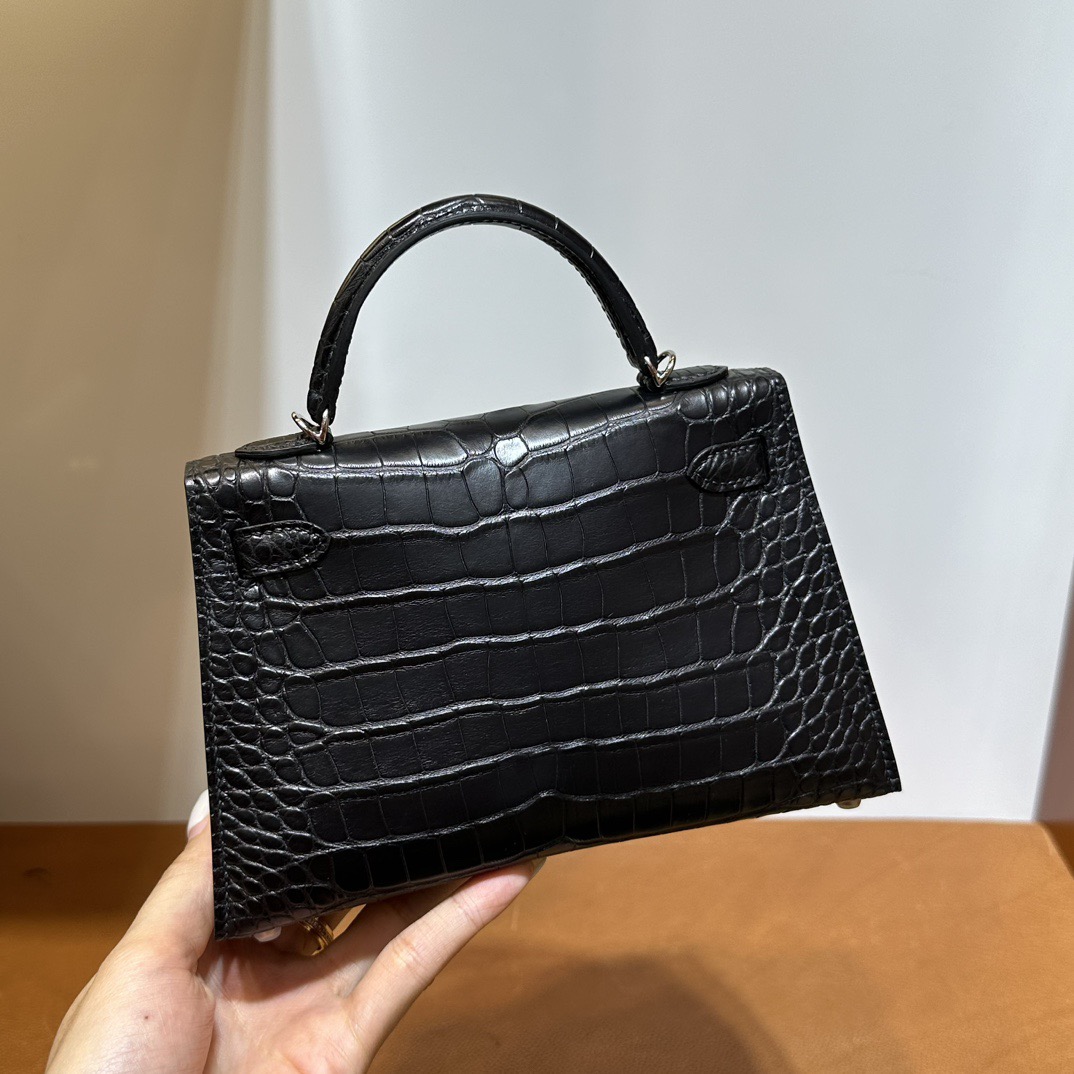 愛馬仕迷你凱莉2代價格圖片 Hermès Kelly Mini Sellier 霧面美洲鱷魚皮黑色銀色五金
