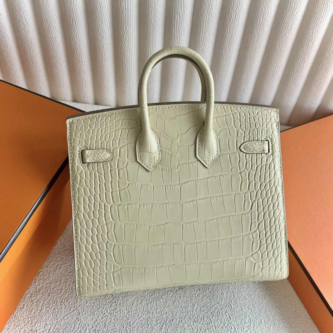 愛馬仕外縫鉑金包20寸 Hermès Birkin 20 霧面美洲鱷魚皮Y1 Vanille香草色金色五金