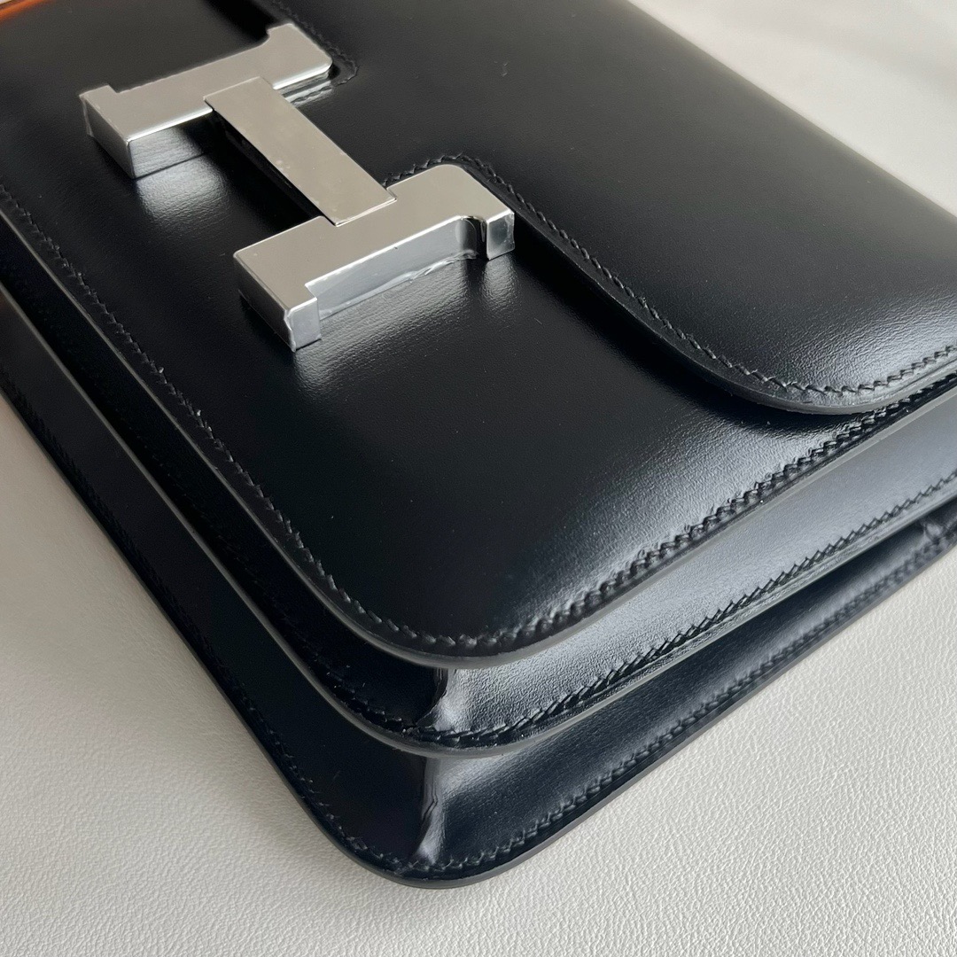 愛馬仕康康包圖片 Hermès Constance 18 Box Leather CK89 Noir 黑色銀色五金