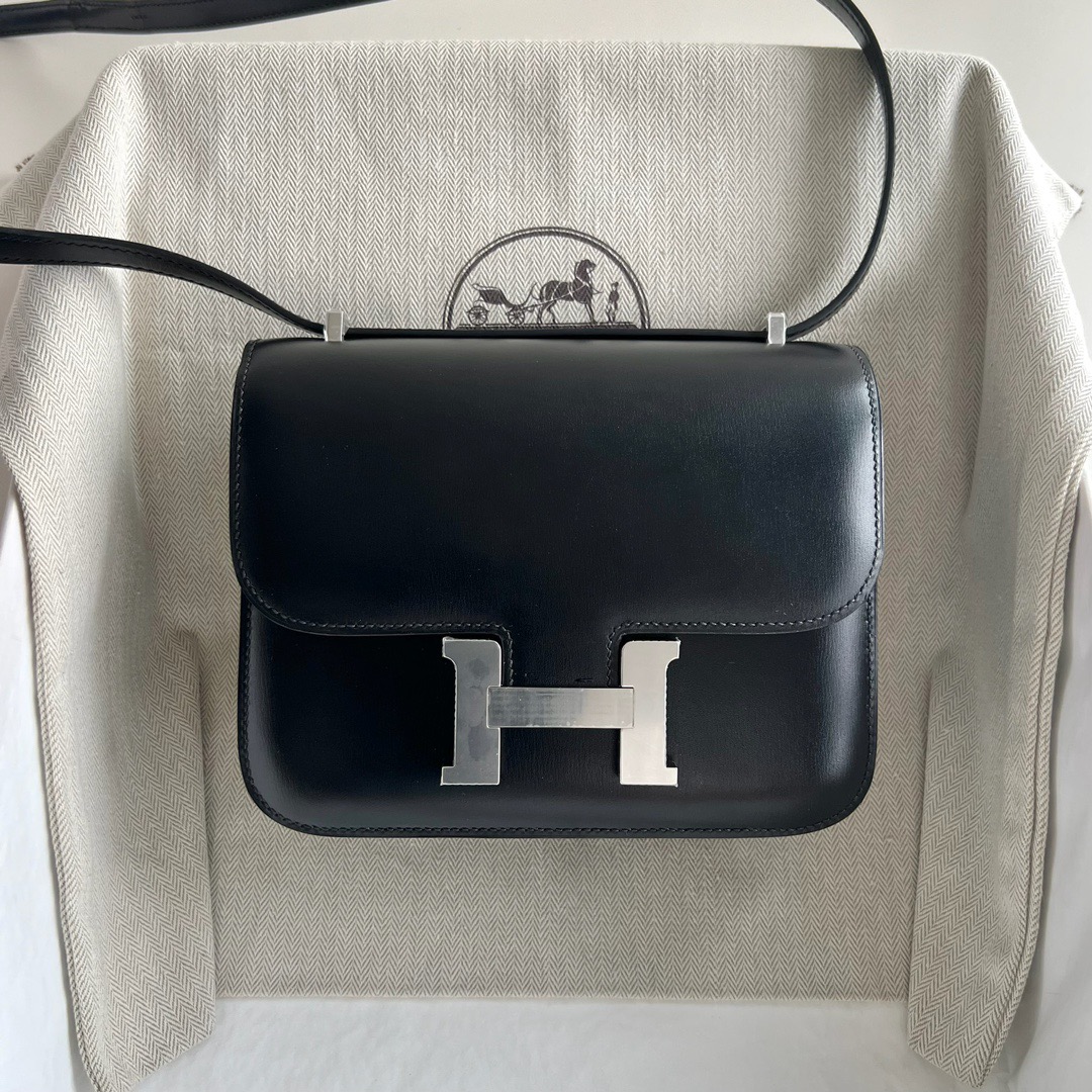 愛馬仕康康包圖片 Hermès Constance 18 Box Leather CK89 Noir 黑色銀色五金