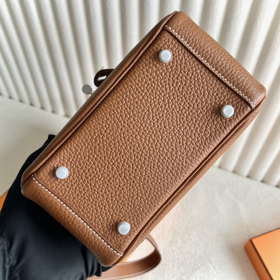 愛馬仕迷你琳迪包 Hermès Mini Lindy Taurillon Clémence 金棕色 銀色五金