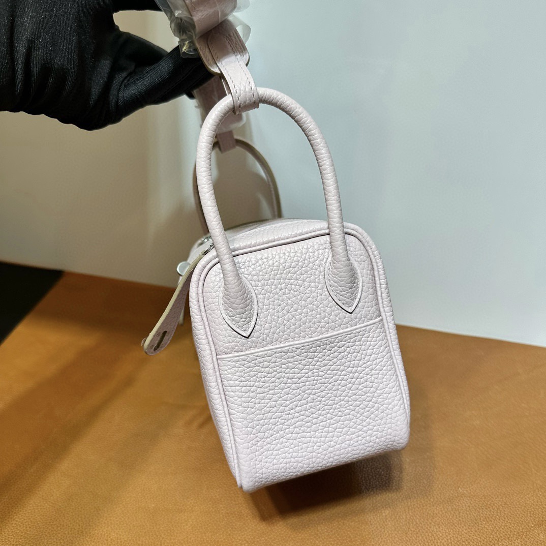 愛馬仕琳迪包售價 Hermès Mini Lindy Taurillon Clémence Mauve Pale夢幻粉紫 銀色五金-Qatar Kuwait Hermes Birkin Kelly Lindy bag 愛馬仕琳迪包售價 Hermès Mini Lindy Taurillon Clémence Mauve Pale夢幻粉紫 銀色五金