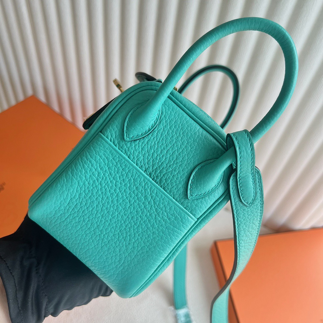 愛馬仕琳迪包價格Hermès Mini Lindy Taurillon Clémence Vert Verone維羅納綠 金色五金