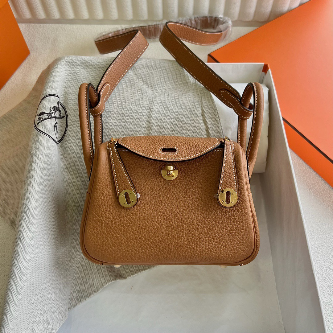 愛馬仕迷你琳迪包價格 Hermès Mini Lindy Taurillon Clémence 1H Toffee 太妃色 金色五金