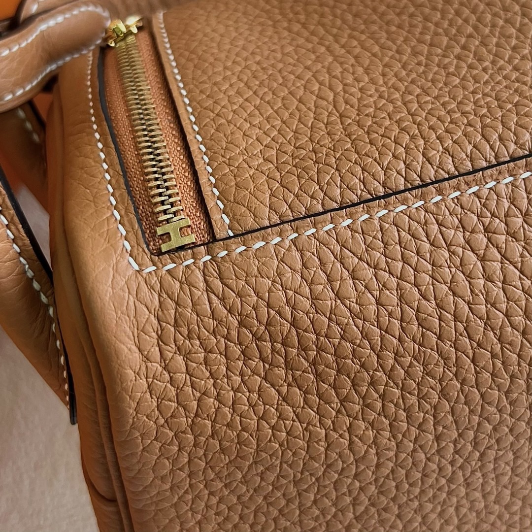 愛馬仕迷你琳迪包價格 Hermès Mini Lindy Taurillon Clémence 1H Toffee 太妃色 金色五金