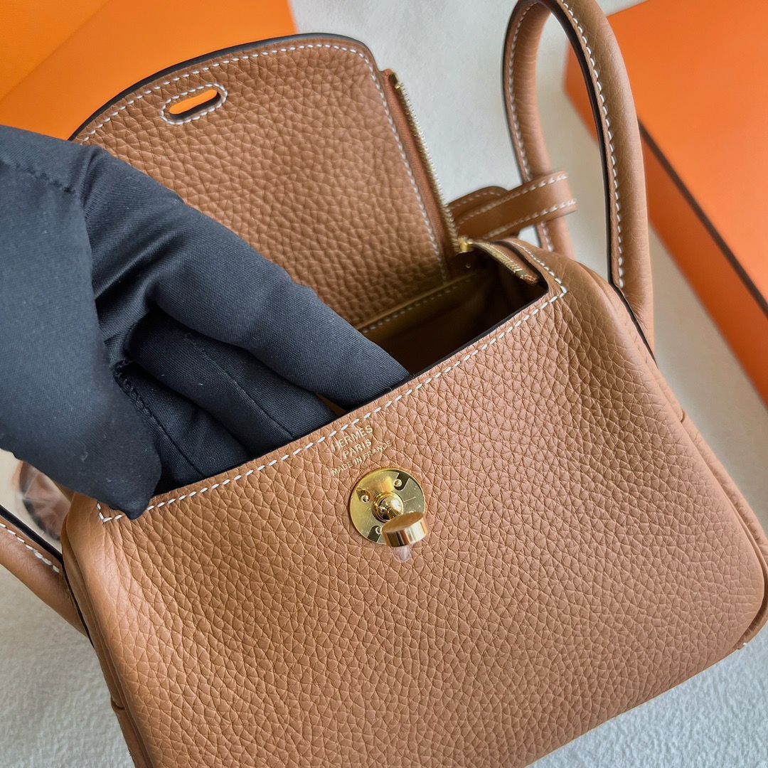 愛馬仕迷你琳迪包價格 Hermès Mini Lindy Taurillon Clémence 1H Toffee 太妃色 金色五金