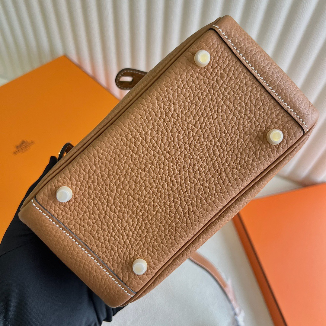 愛馬仕迷你琳迪包價格 Hermès Mini Lindy Taurillon Clémence 1H Toffee 太妃色 金色五金
