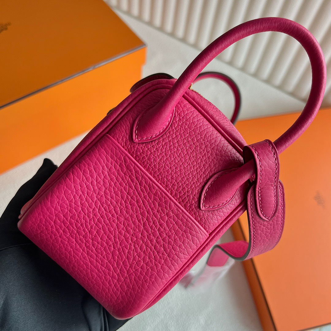 愛馬仕入門級包包 Hermès Mini Lindy Taurillon Clémence 0D Rose Mexico墨西哥粉金色五金