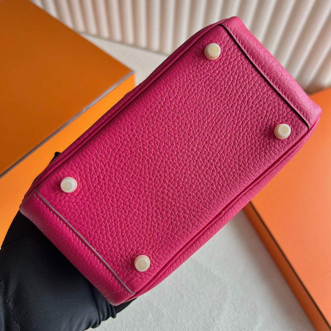 愛馬仕入門級包包 Hermès Mini Lindy Taurillon Clémence 0D Rose Mexico墨西哥粉金色五金