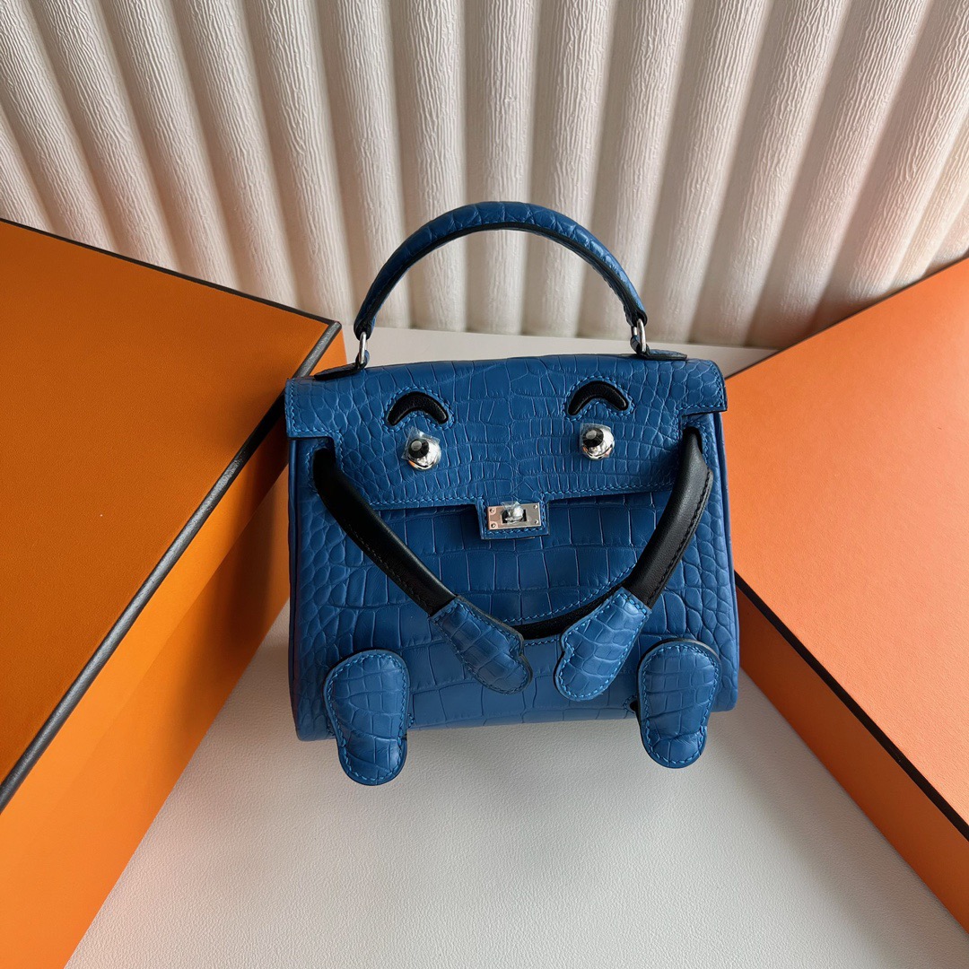 愛馬仕包包泰國旗艦店Hermès Kelly Doll 霧面美洲鱷魚皮Bleu Zellige琉璃藍 黑色銀色五金