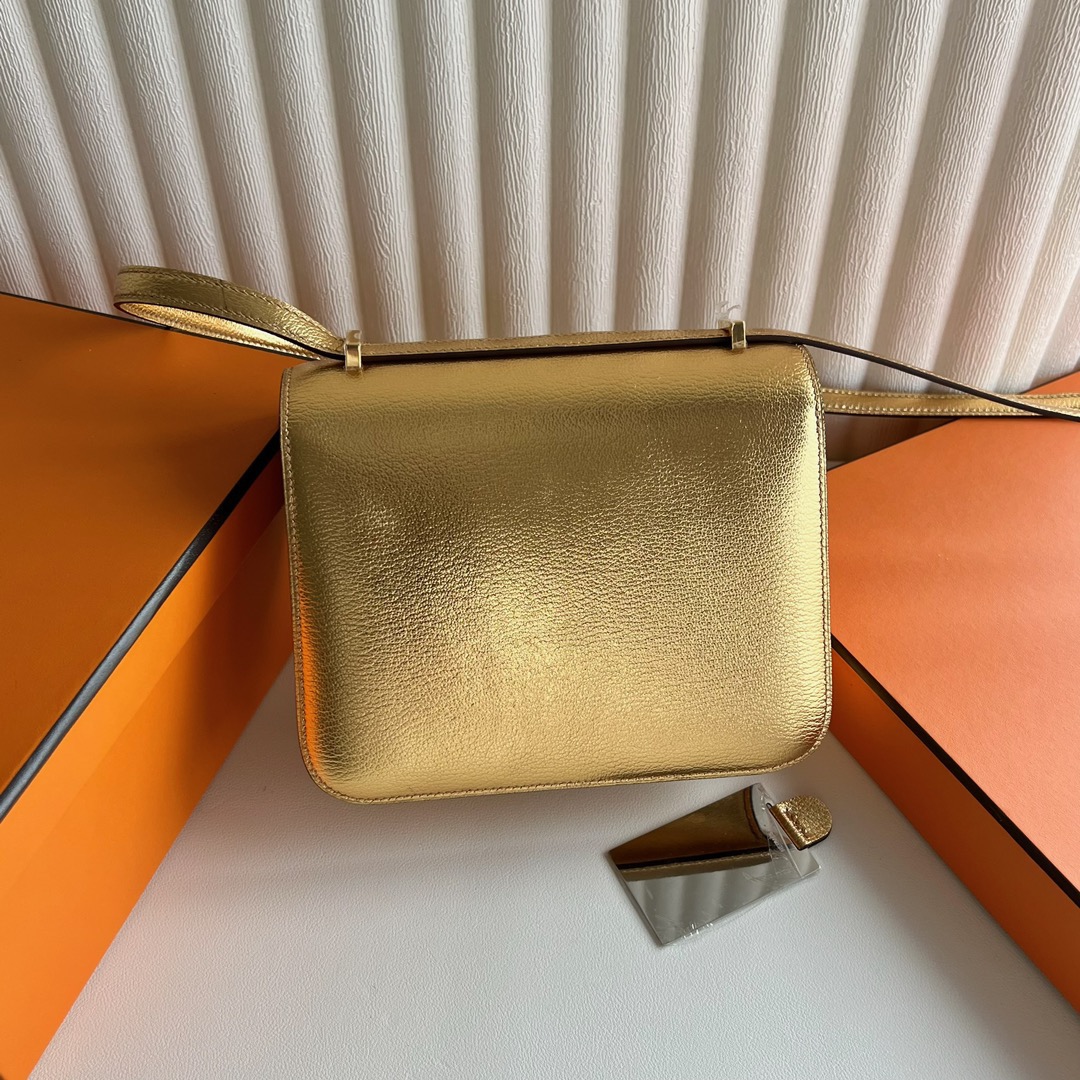 愛馬仕包包價格及圖片 Hermès Constance 18 Mirror Style 山羊皮 Y9 DORE鎏金色金色五金