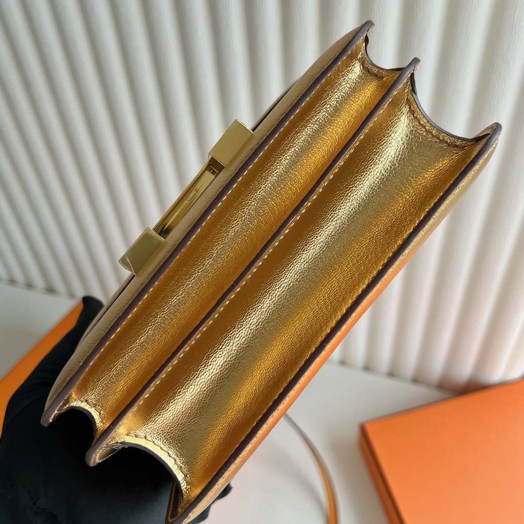 愛馬仕包包價格及圖片 Hermès Constance 18 Mirror Style 山羊皮 Y9 DORE鎏金色金色五金