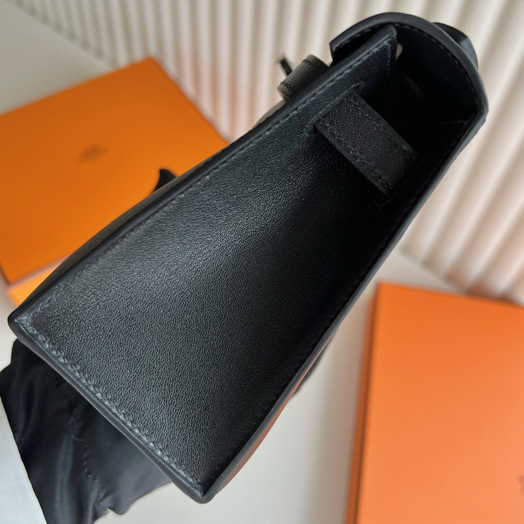 愛馬仕包包網站香港旗艦店 Hermès Mini Kelly Pochette Swift PVD 89 So Black黑色五金