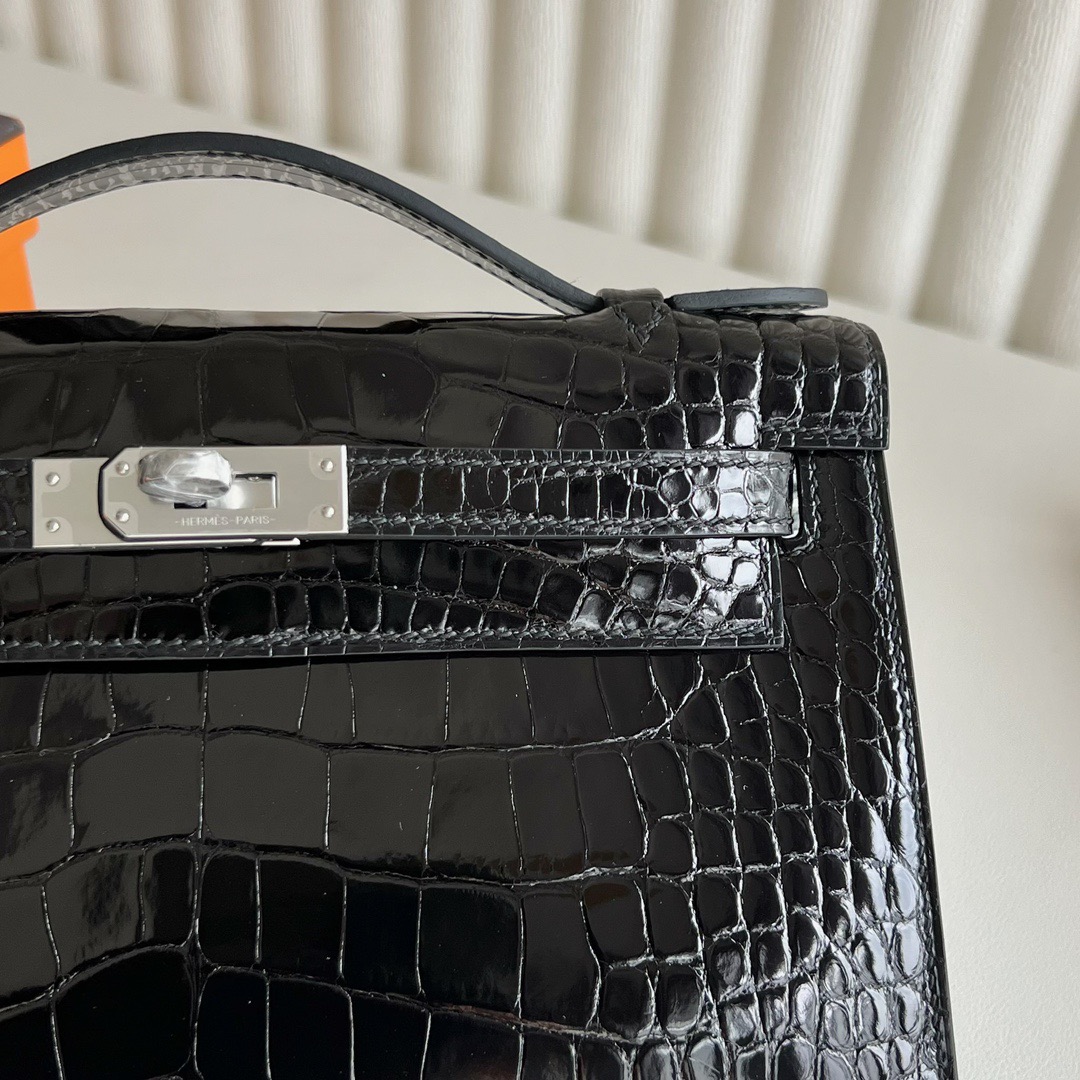 愛馬仕最貴三個檔次Hermès Mini Kelly Pochette 亮面美洲鱷魚皮黑色銀色五金