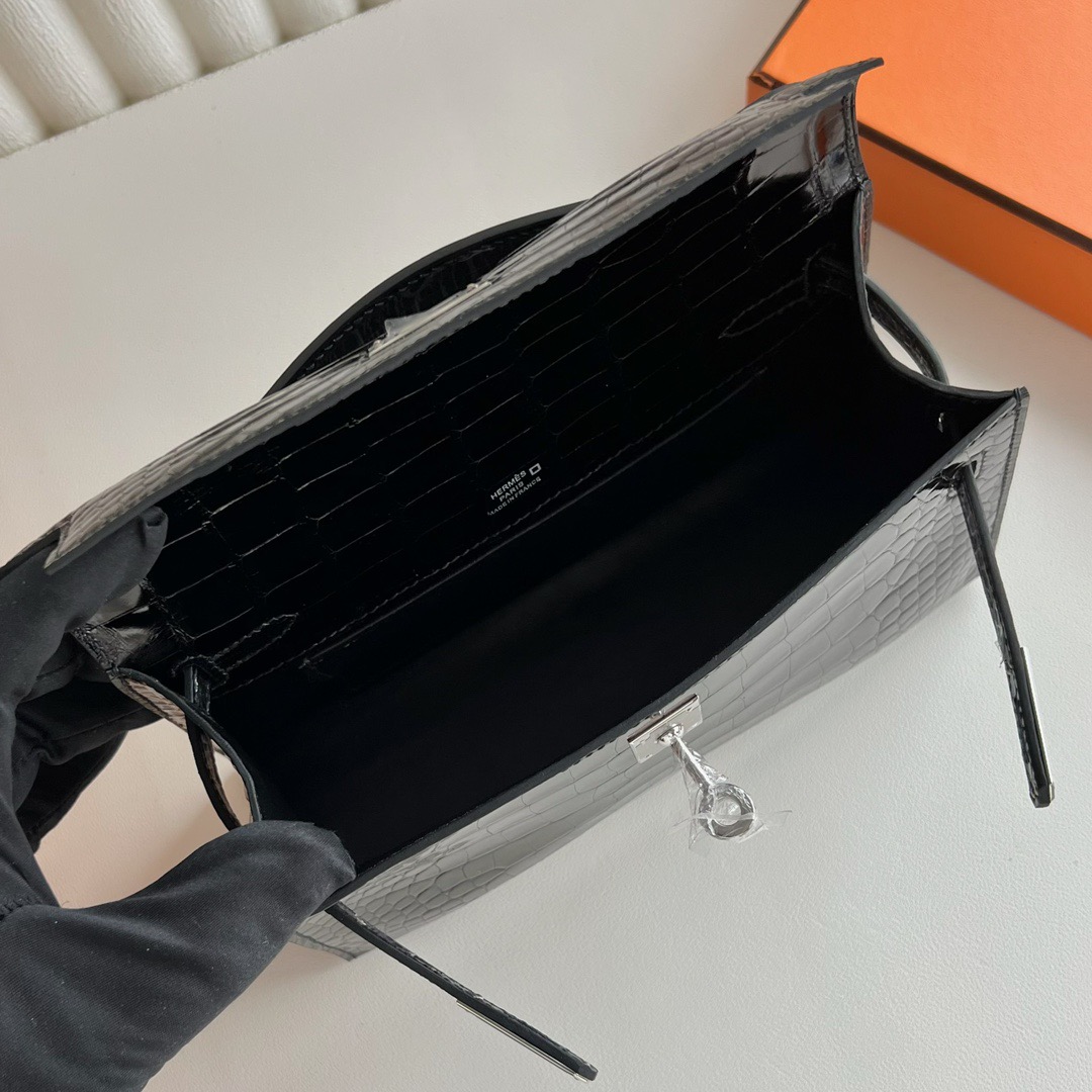 愛馬仕最貴三個檔次Hermès Mini Kelly Pochette 亮面美洲鱷魚皮黑色銀色五金