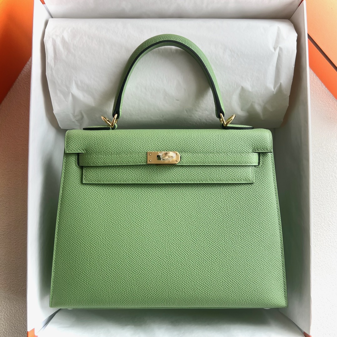 愛馬仕凱莉包25專櫃價格 Hermès Kelly 25 Epsom 3i Vert Criquet黃油果綠金色五金