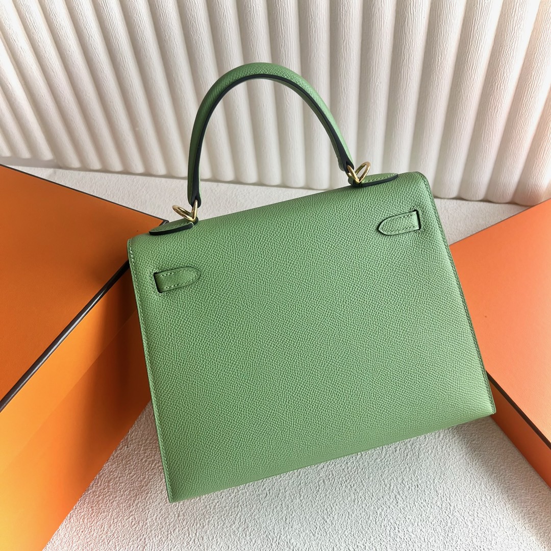 愛馬仕凱莉包25專櫃價格 Hermès Kelly 25 Epsom 3i Vert Criquet黃油果綠金色五金