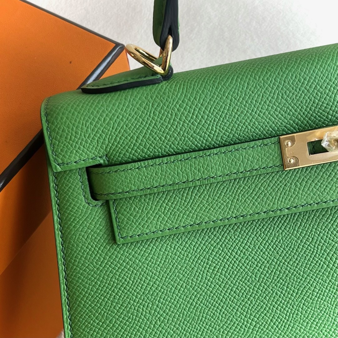 愛馬仕入門款凱莉包實拍圖 Hermès Kelly 25 Epsom A8 Vert Yucca 絲藍綠金色五金