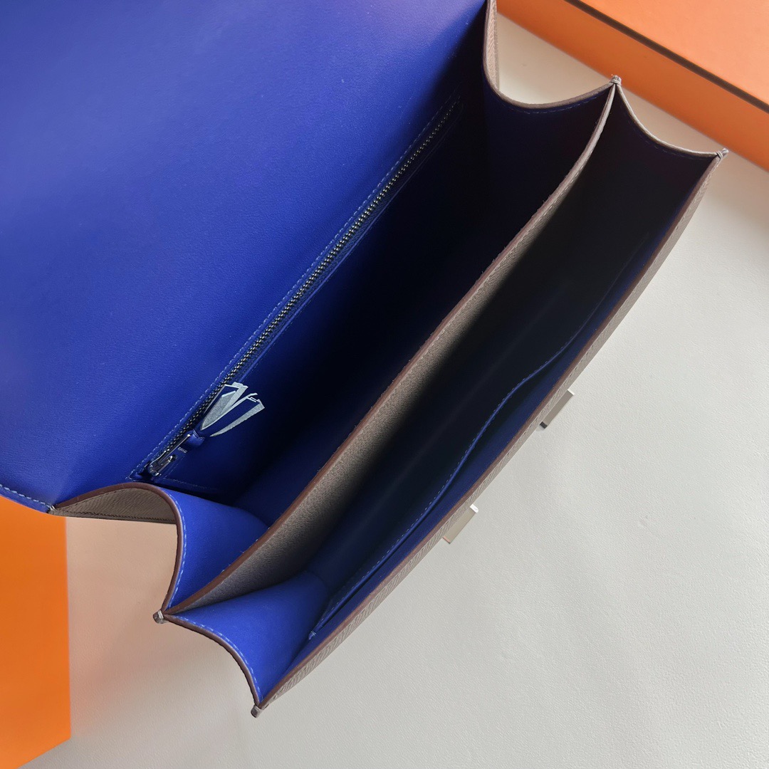 愛馬仕康康19和24尺寸哪個好 Hermès Constance 24 Epsom 8FÉtain 錫器灰內拼Bleu Electric電光藍