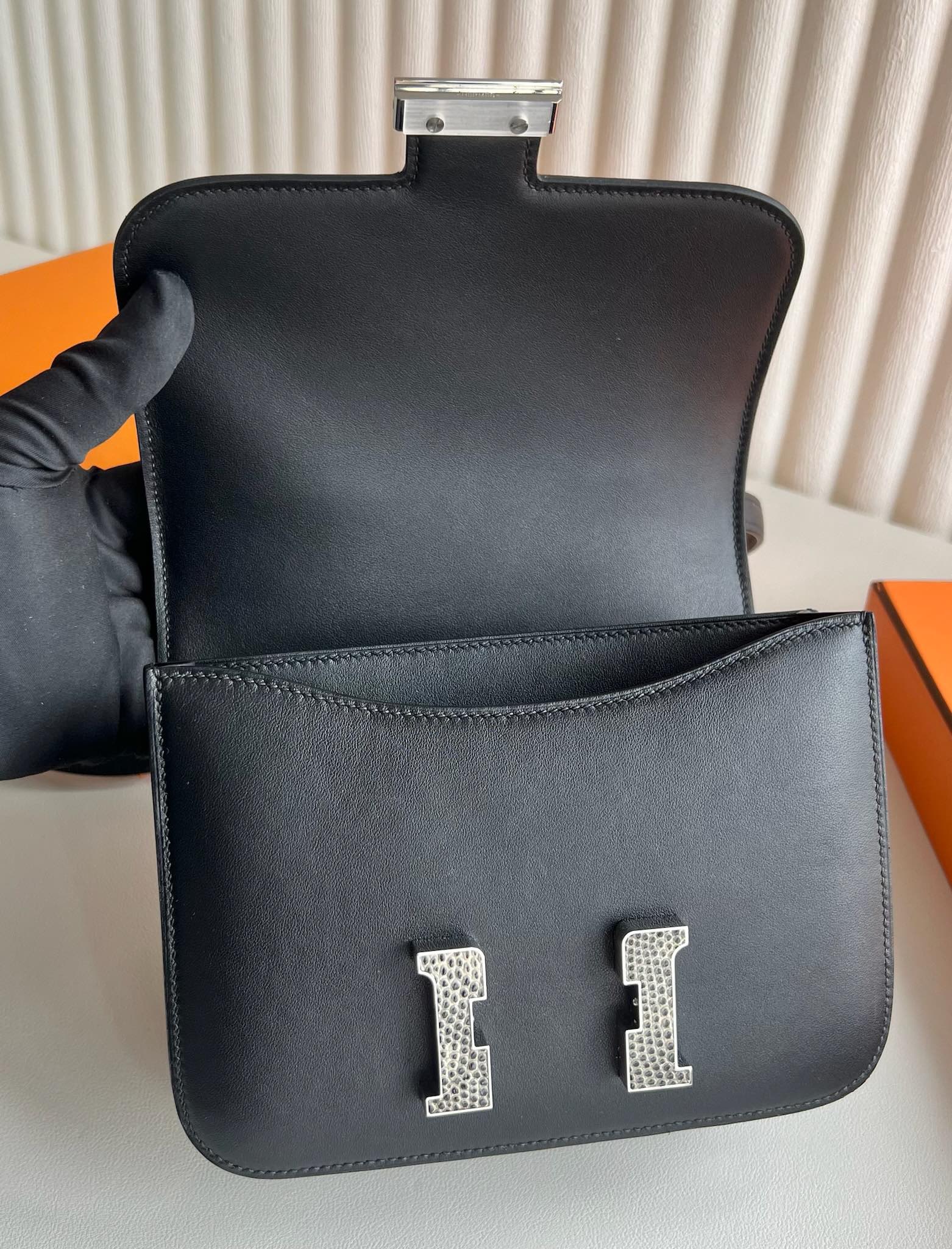 愛馬仕包包康康Mini尺寸 Hermès Constance 18 Tadelakt 黑色配1B自然色Ombre Lizard自然色蜥蜴扣