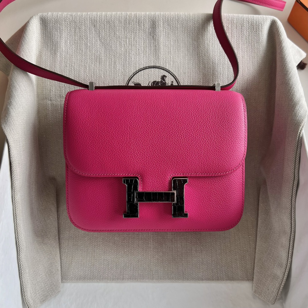 愛馬仕包包康康刻印年份 Hermès Constance 18 Evercolor 0D Rose Mexico墨西哥粉拼黑色鱷魚扣