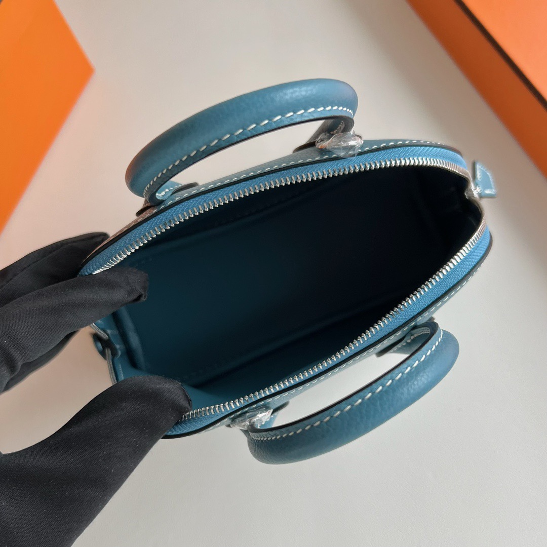愛馬仕印尼旗艦店價格 Hermès Mini Bolide 20 Evercolor D2 New Bleu Jeans新牛仔藍銀色五金