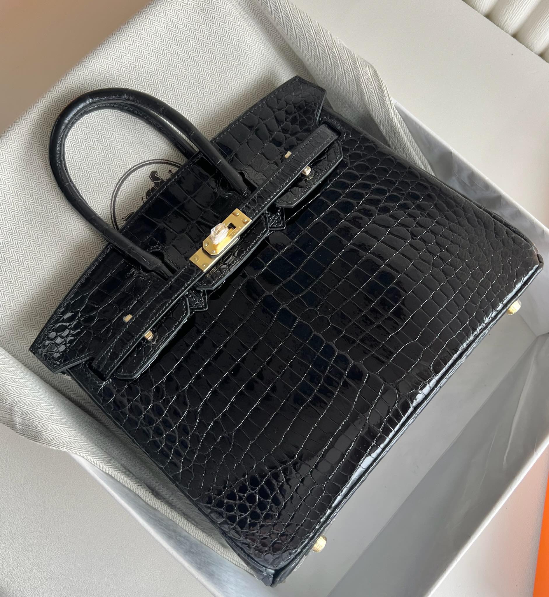 愛馬仕經典女包價格 Hermès Birkin 25 Shiny porosus crocodile 黑色霧面倒V灣鱷鱷魚皮金色五金