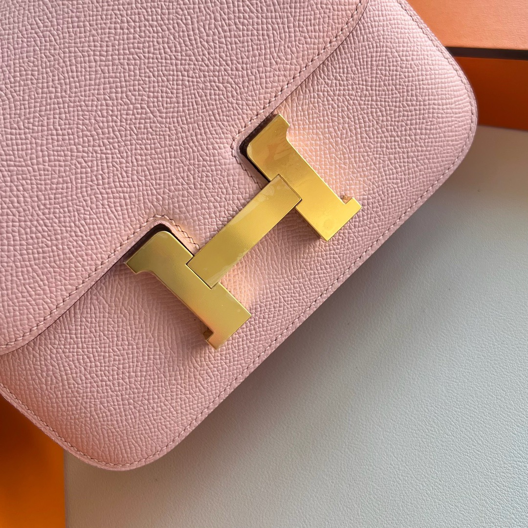 愛馬仕空姐包哪個顏色好看 Hermès Constance 18 Epsom 3Q Rose Sakura 新粉色櫻花粉金色五金
