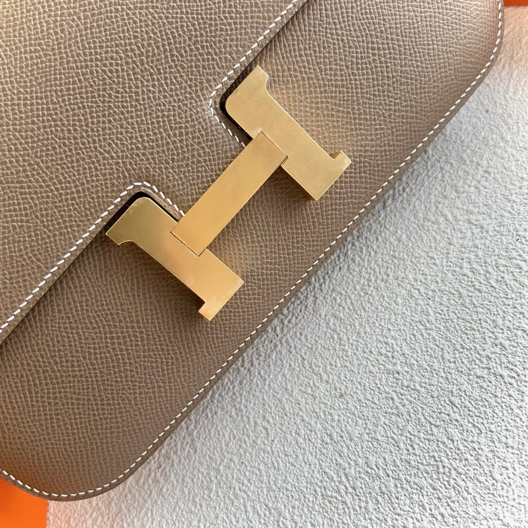 爱马仕经典女包推荐 Hermès Constance Elan 镜子款 Epsom Etoupe 大象灰 金色五金
