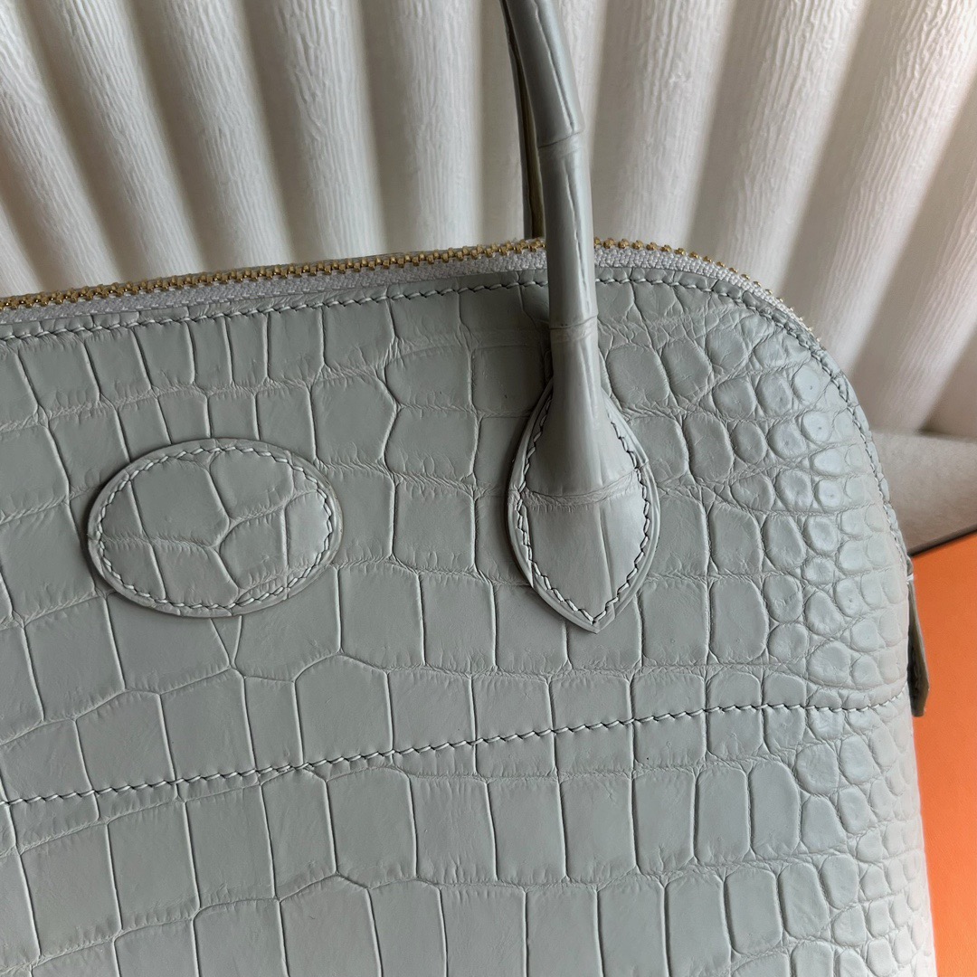 愛馬仕保齡球包 Hermès Bolide 27 霧面倒V灣鱷鱷魚皮 Gris Perle珍珠灰金色五金