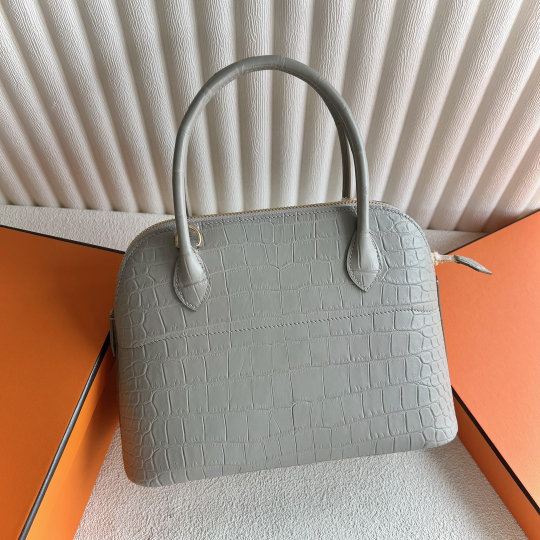 愛馬仕保齡球包 Hermès Bolide 27 霧面倒V灣鱷鱷魚皮 Gris Perle珍珠灰金色五金