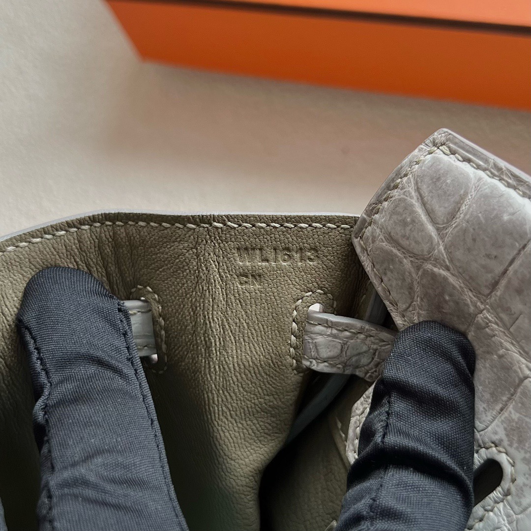 愛馬仕喜馬拉雅鉑金包圖片價格多少錢 Hermès Birkin 25 Himalayan Blanc Crocodylus Niloticus