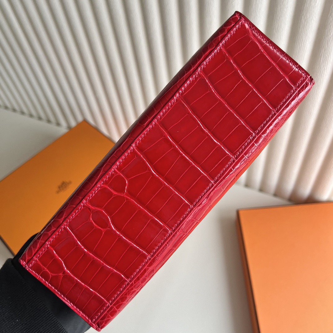 愛馬仕包包圖片價格 Hermès Kelly Pochette 亮面美洲鱷魚皮Braise法拉利紅金色五金